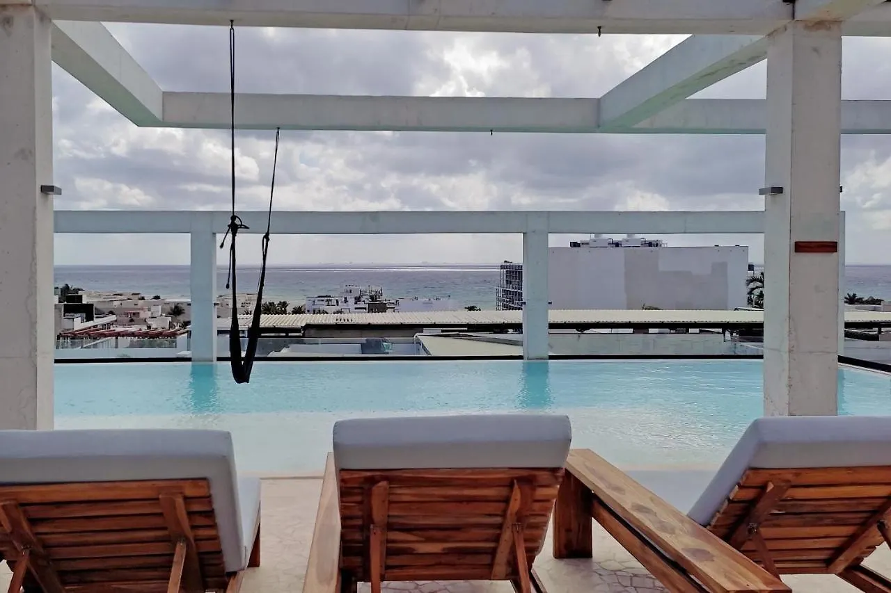 Beautiful 2 Story Loft Near The Beach Playa del Carmen