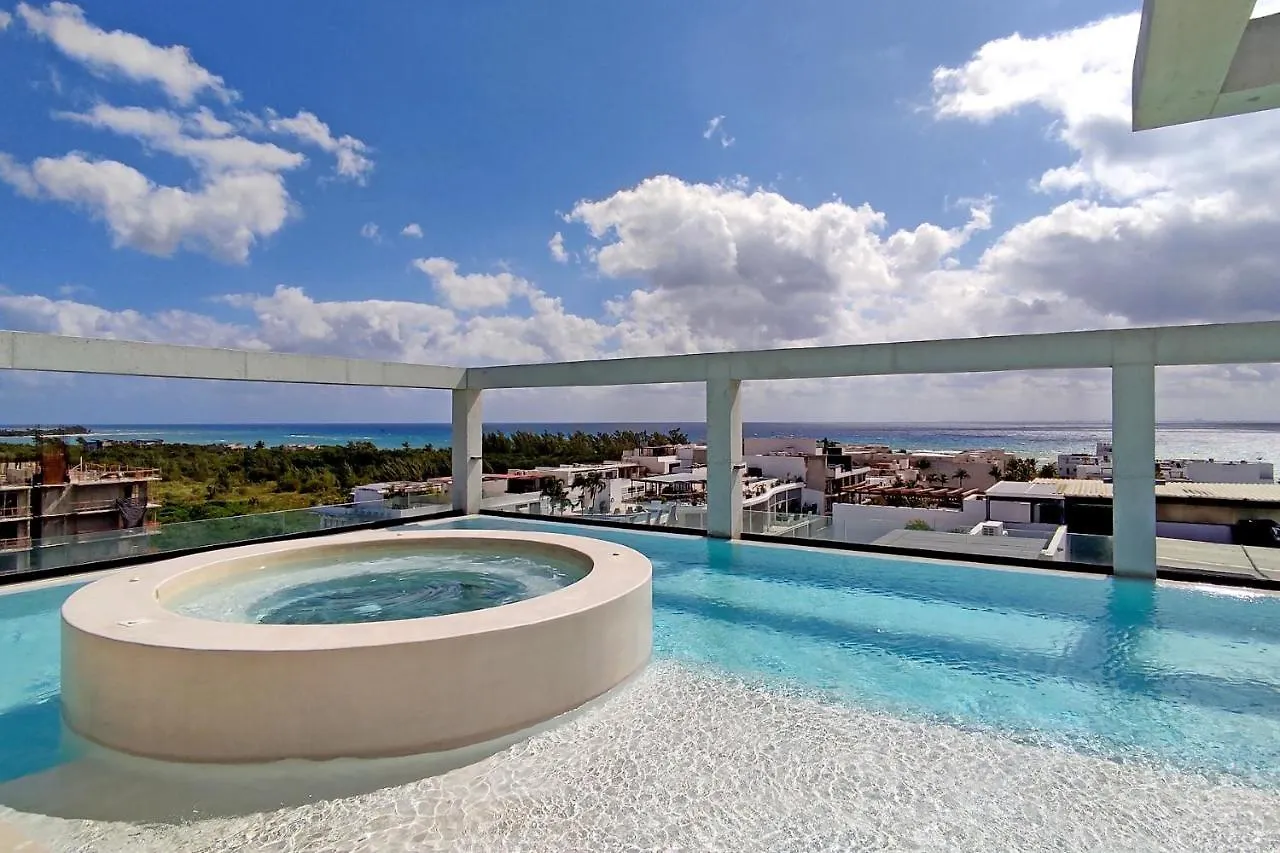 Beautiful 2 Story Loft Near The Beach Playa del Carmen Mexico