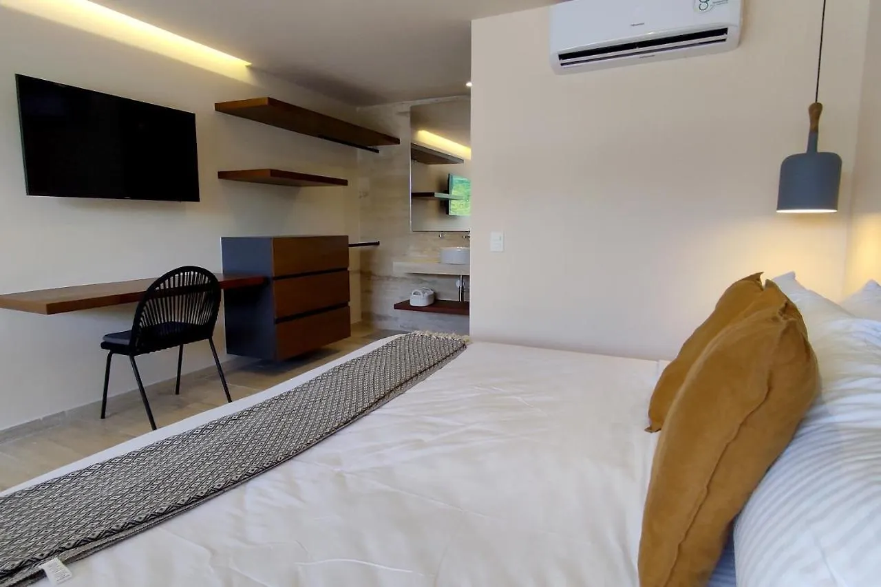 Beautiful 2 Story Loft Near The Beach Playa del Carmen Mexiko